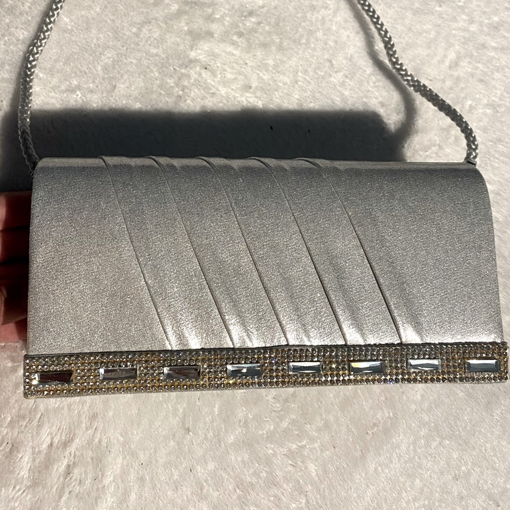 Women’s Silver Clutch Purse
